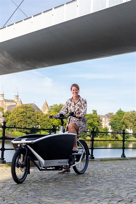 celine maastricht|Céline Kleckner .